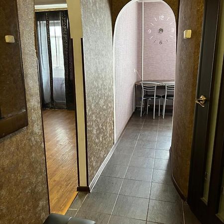 Апартаменты В Самом Центре Прпобеды 90 Tsjernihiv Buitenkant foto